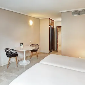 *** Apartahotel Sercotel Togumar España